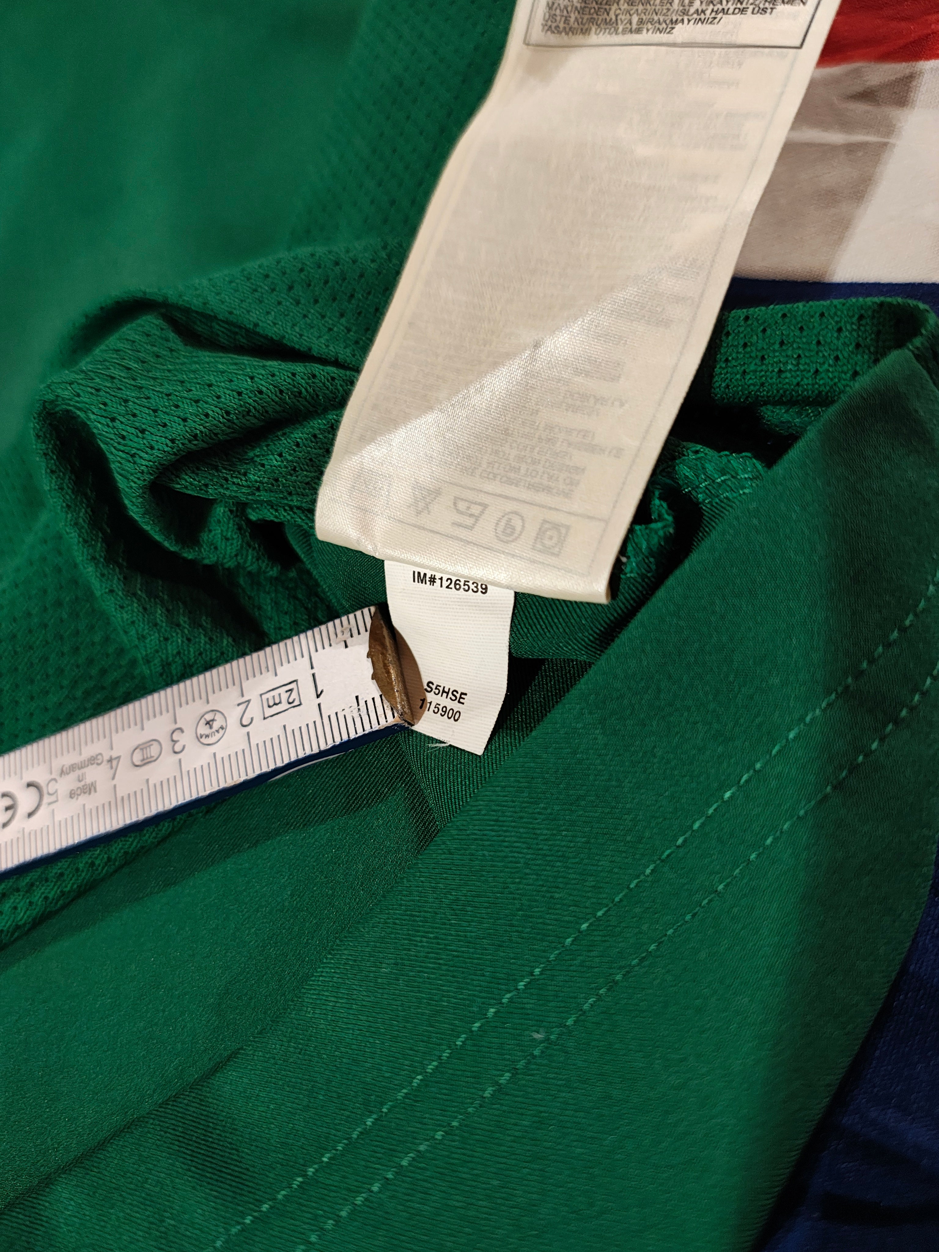 VfL Wolfsburg Home Player Spec - Saison 04/06 - XL