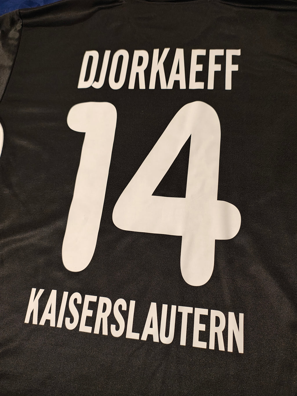 1. FC Kaiserslautern Away – Saison 00/01 - L