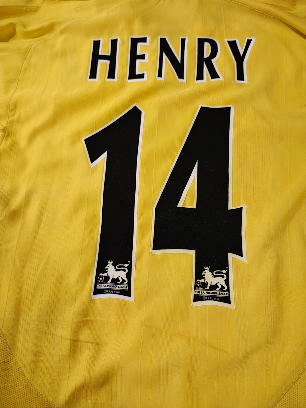Arsenal Away - Saison 04/05 - M