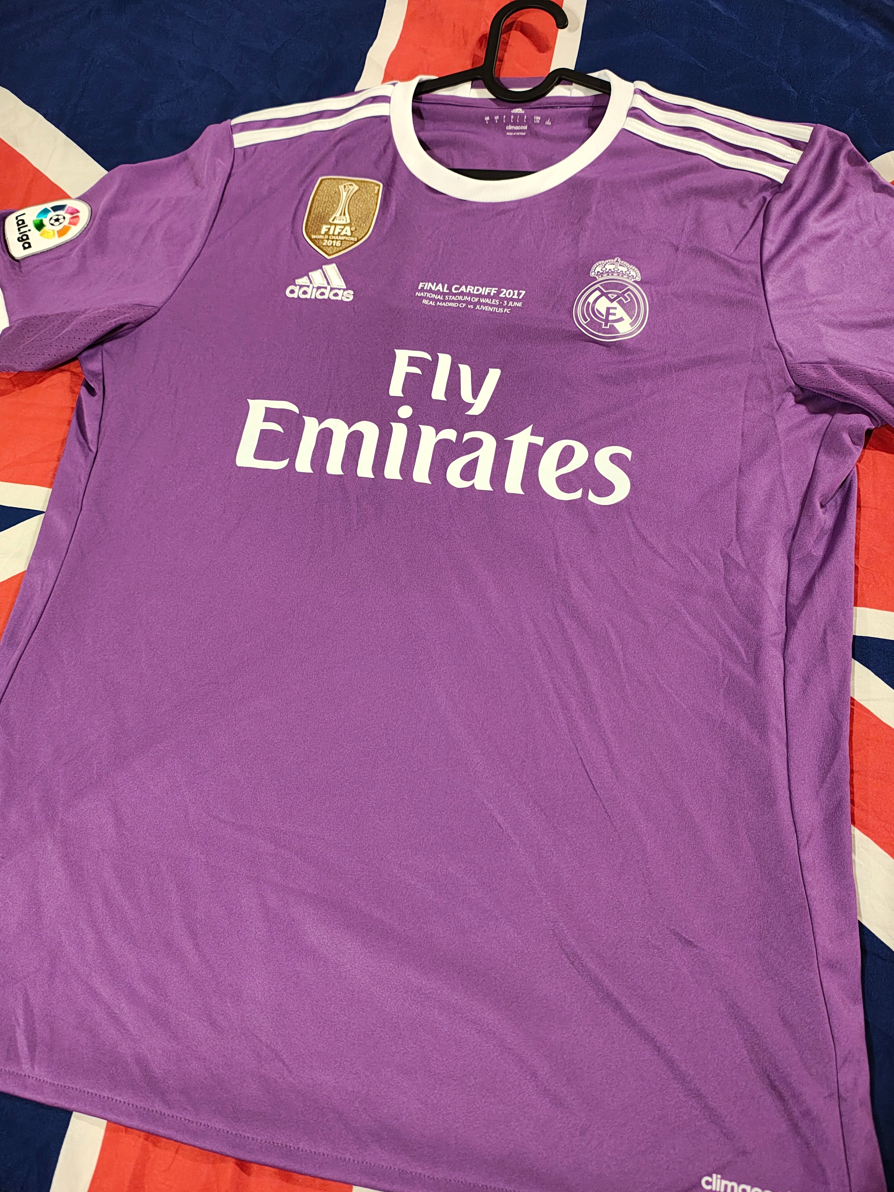 Real Madrid Away- Saison 16/17 - L