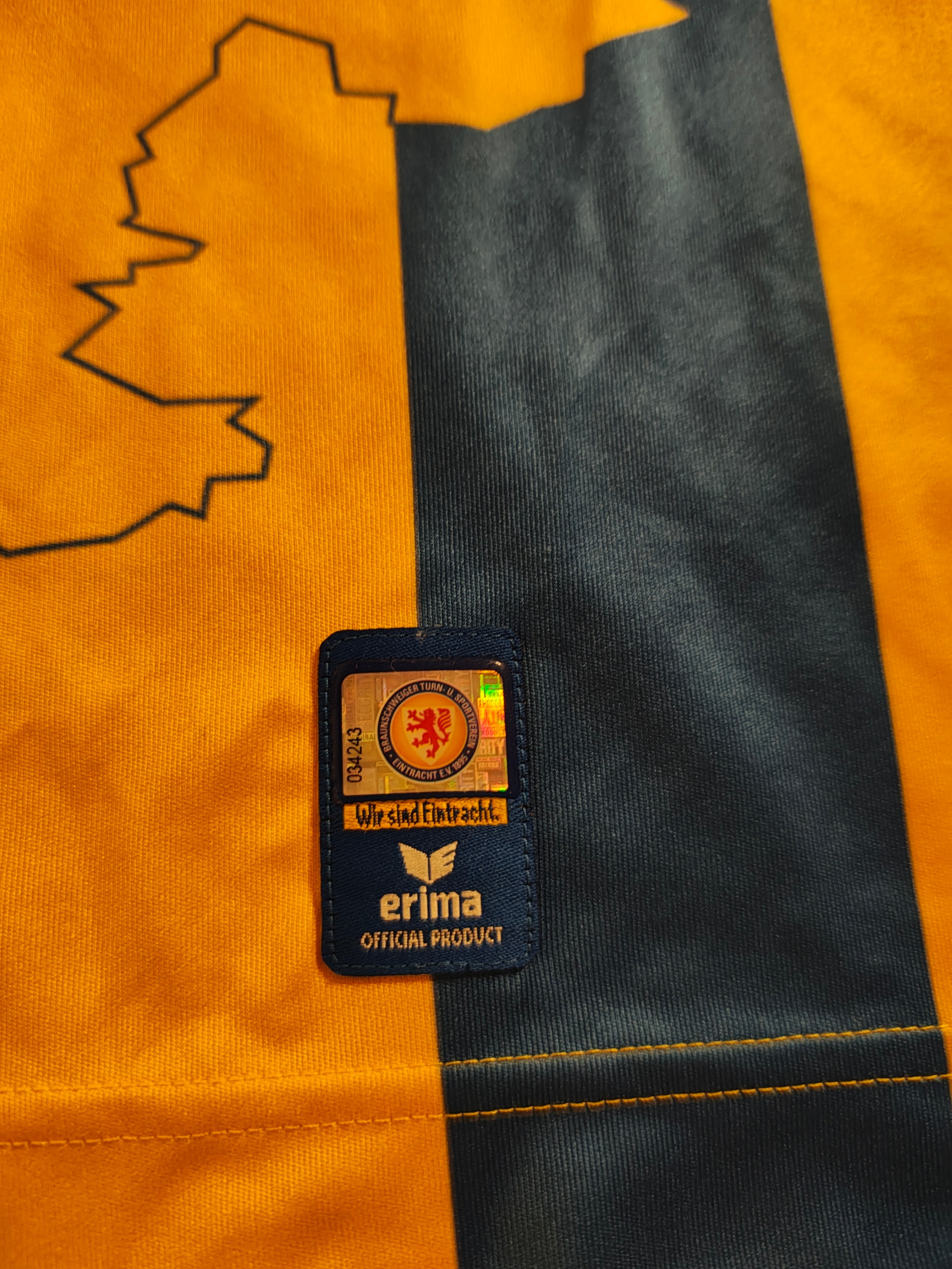 Eintracht Braunschweig Sondertrikot – Saison 18/19 - M