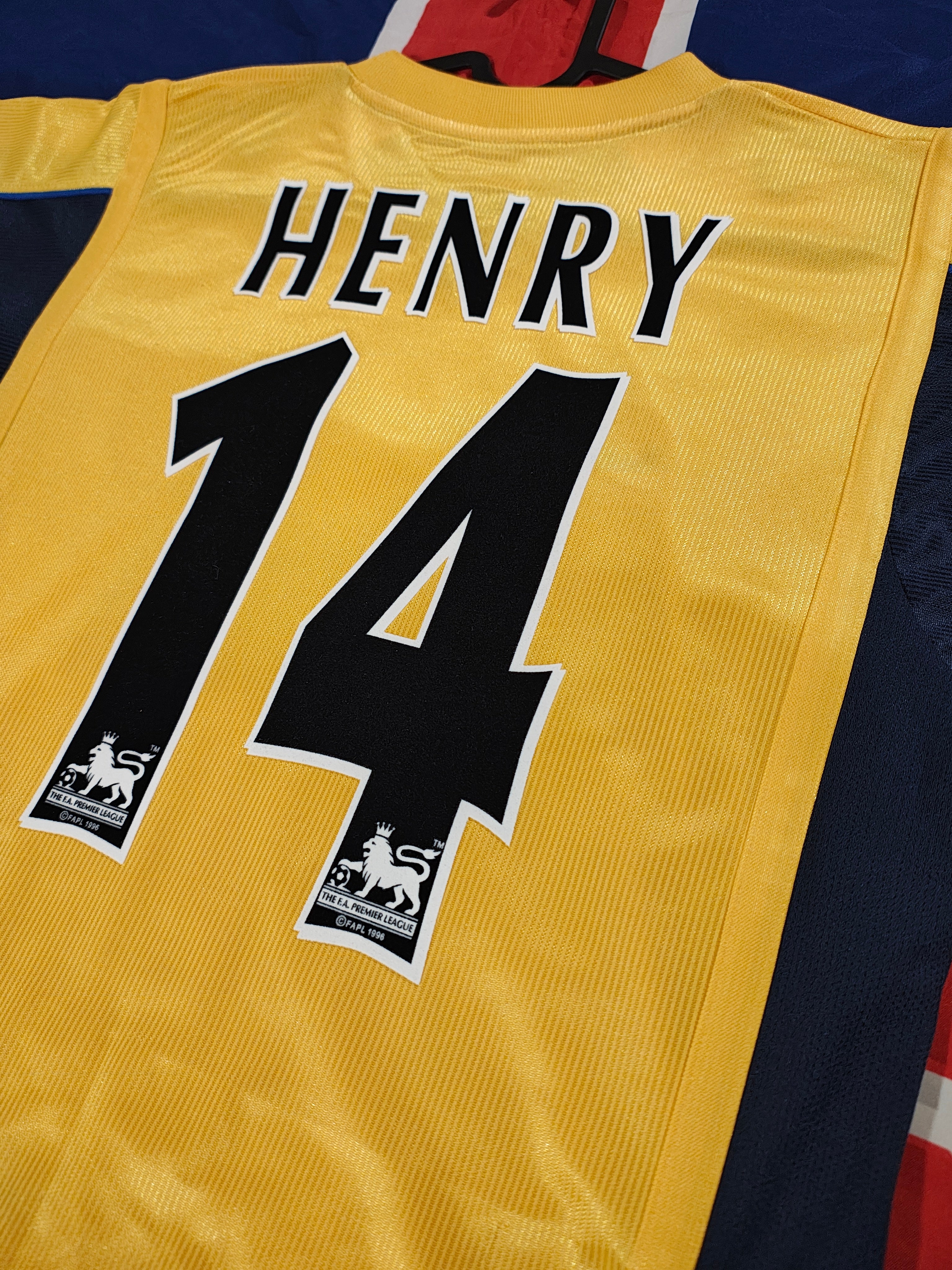 Arsenal Away - Saison 99/01 - M
