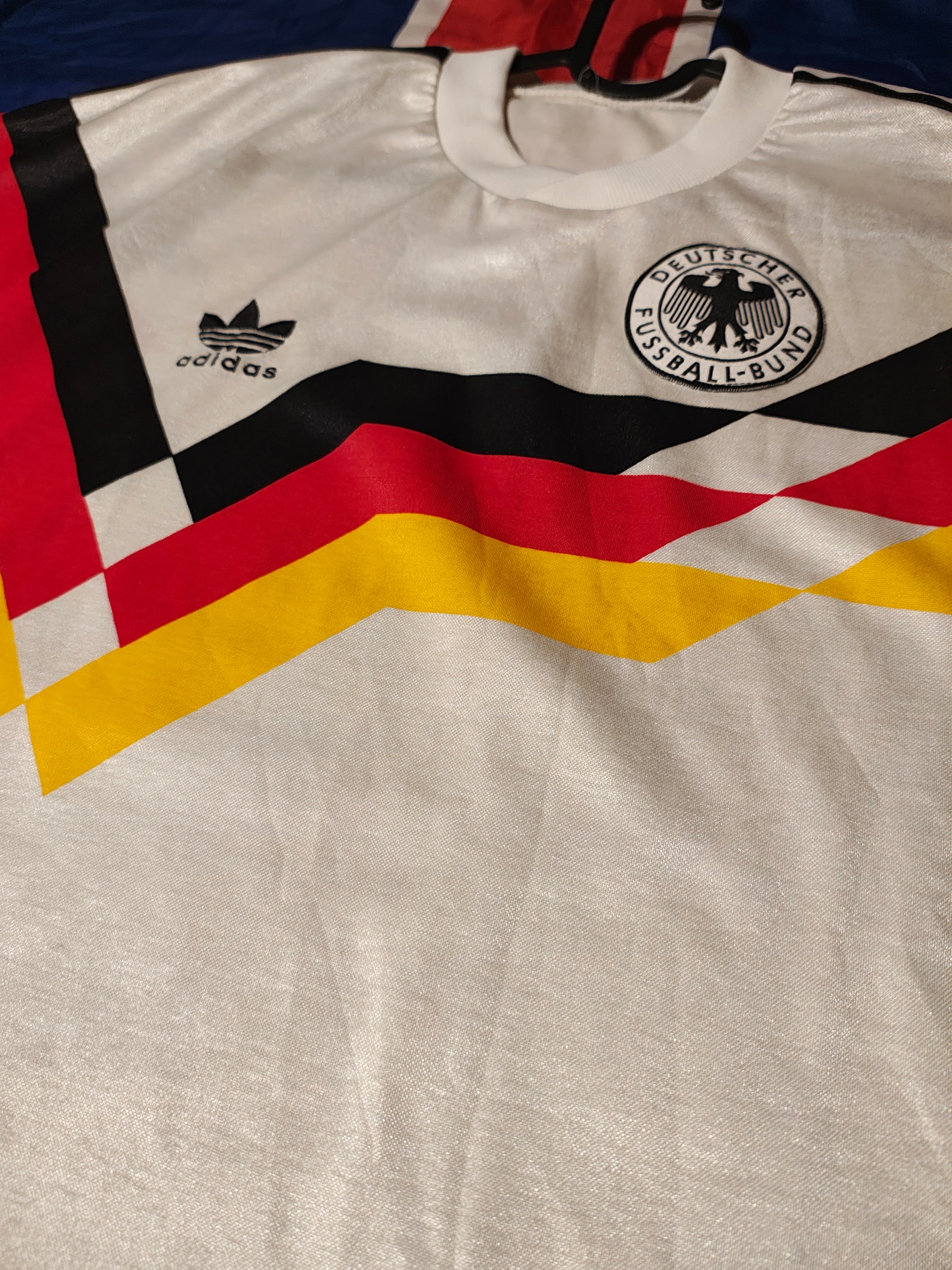 Deutschland Home – 88/91 - 5/6 / M