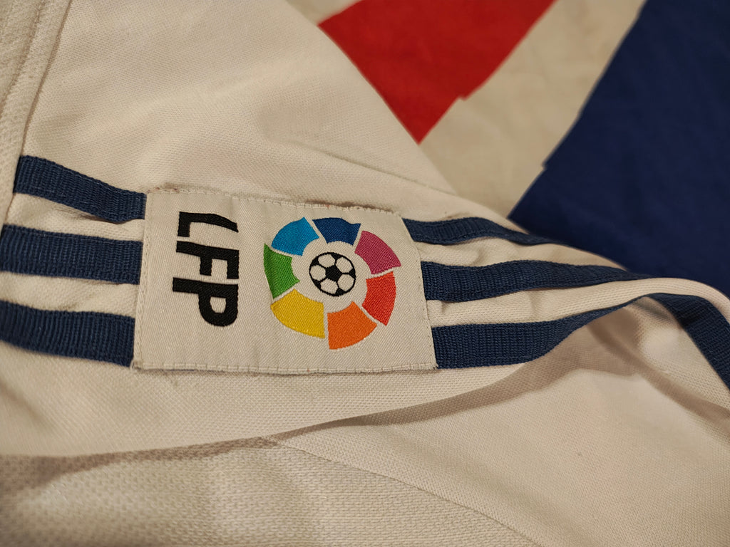 Real Madrid Home - Saison 01/02 - S