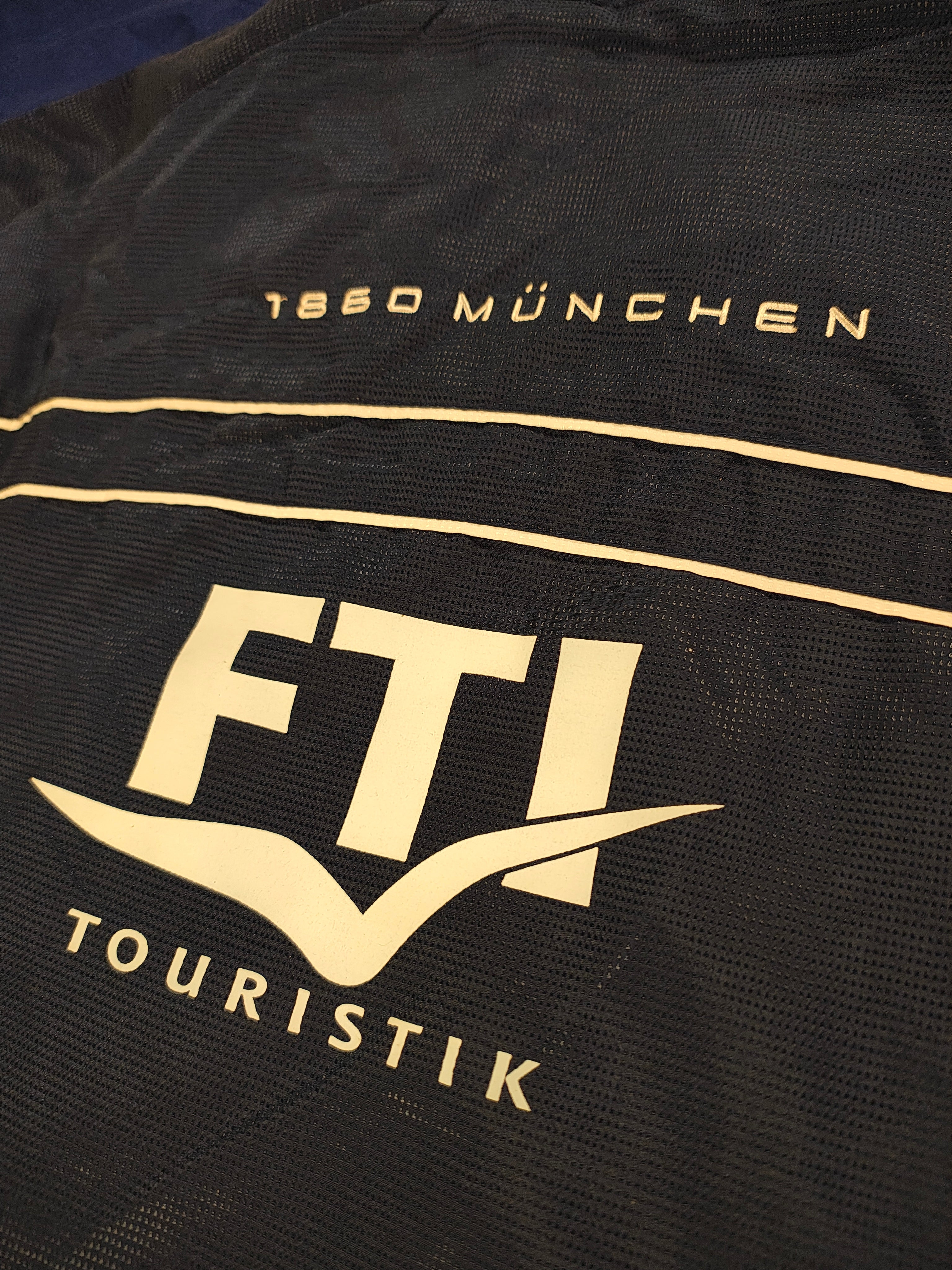1860 München Full Tracksuit – Saison 01/02 – XL
