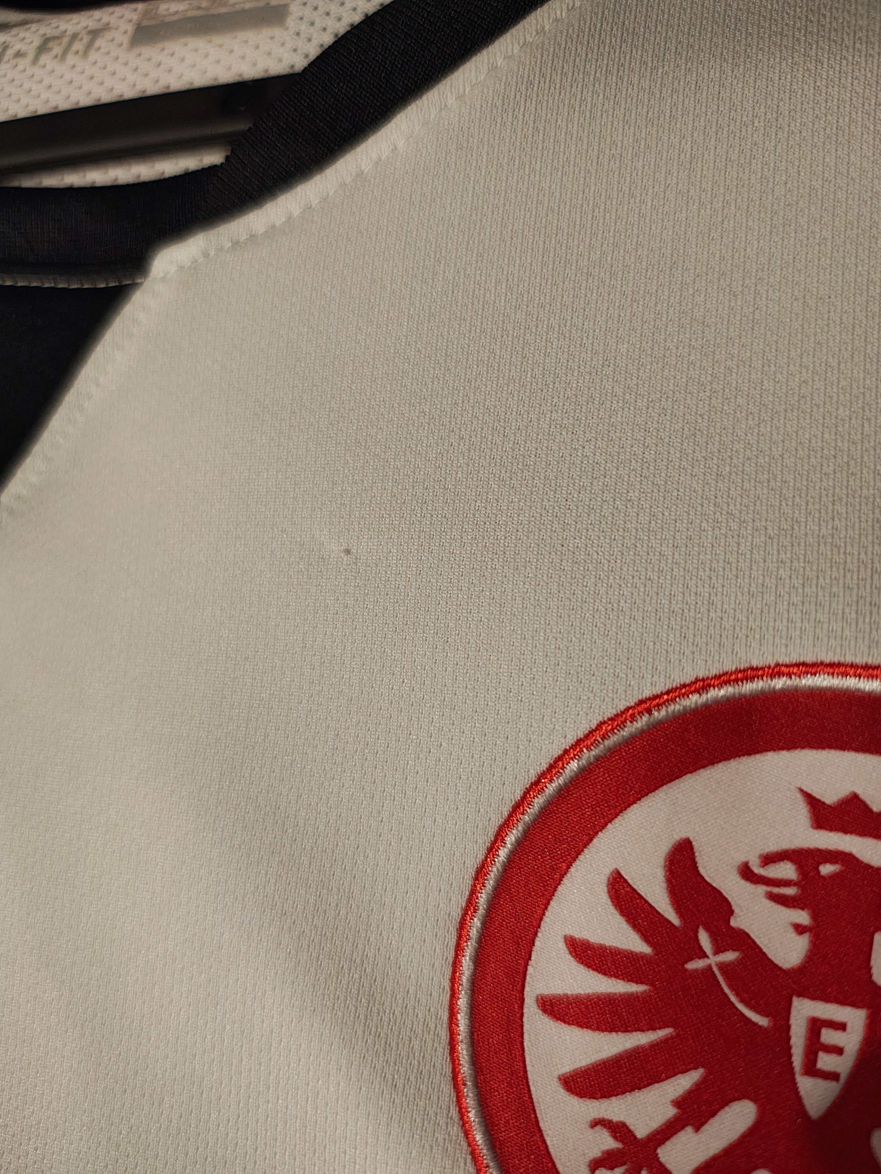 Eintracht Frankfurt Away Player Issue – Saison 14/15 - XL