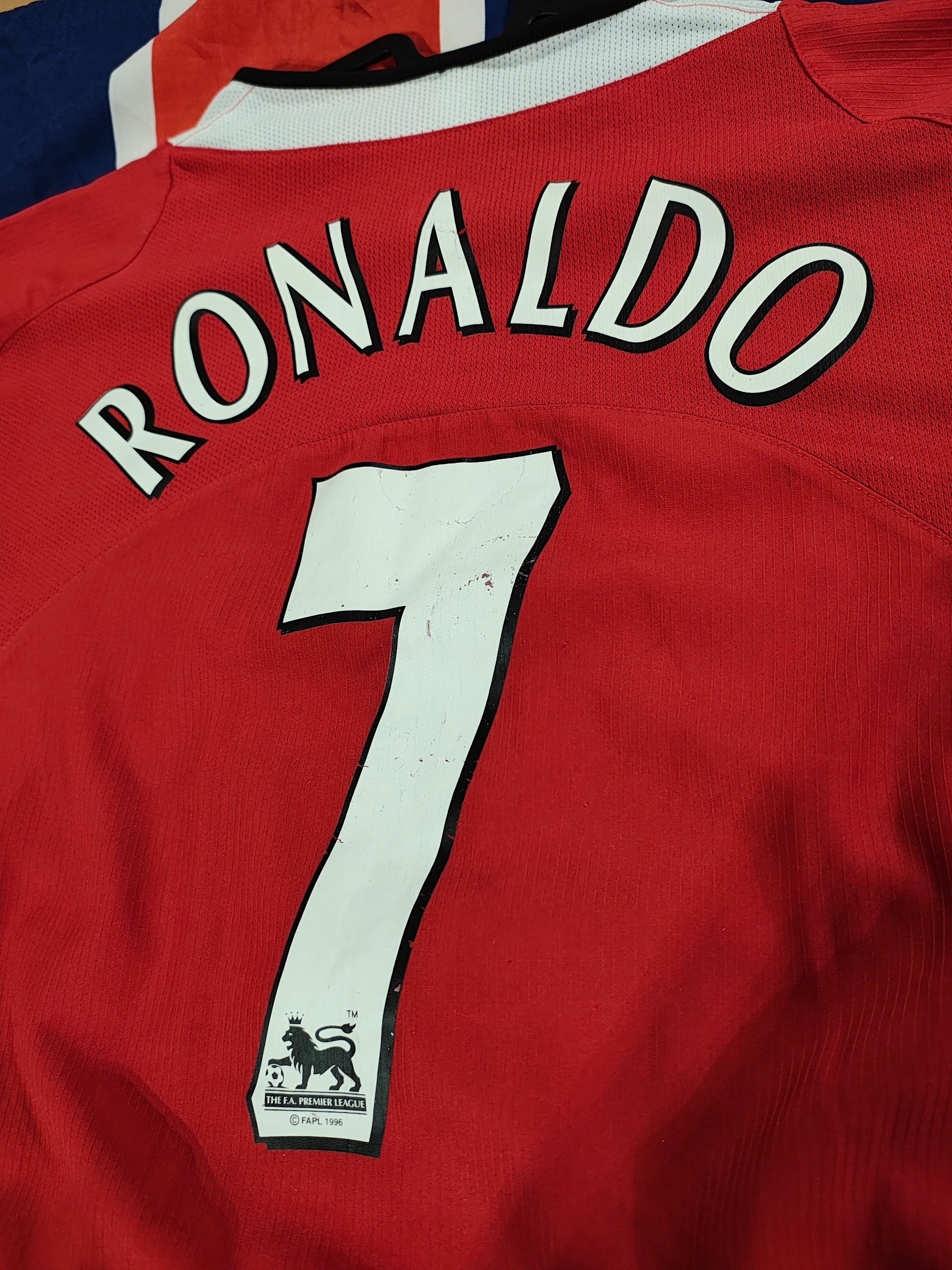 Manchester United Home - Saison 04/06 - L