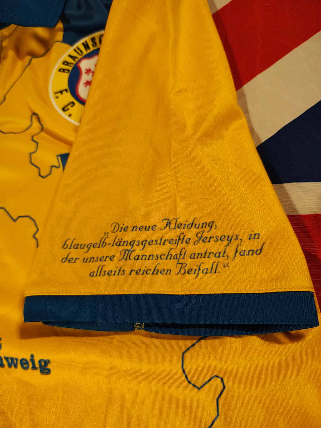 Eintracht Braunschweig Sondertrikot – Saison 18/19 - M