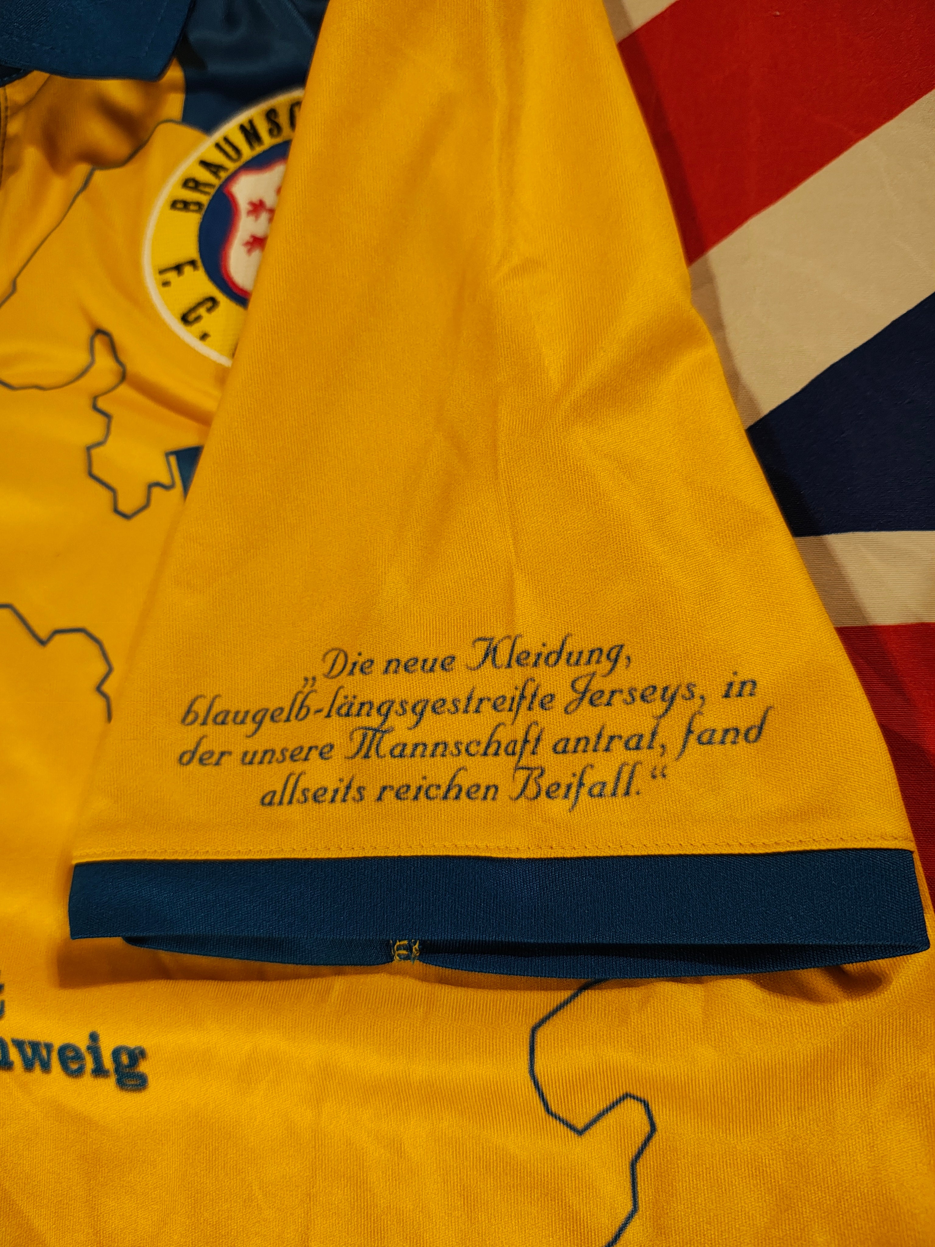 Eintracht Braunschweig Sondertrikot – Saison 18/19 - M