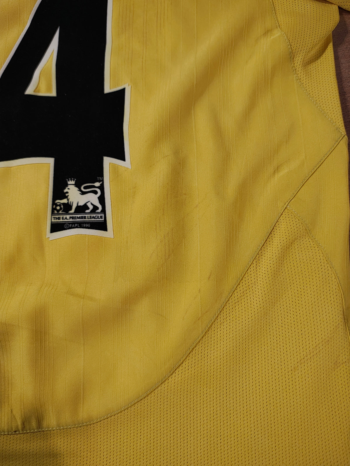 Arsenal Away - Saison 04/05 - M