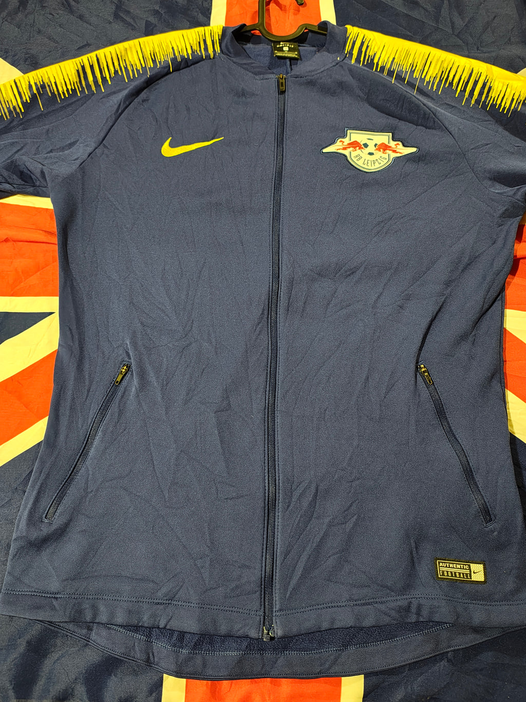 RB Leipzig Trainingsjacke – Saison 18/19 - M