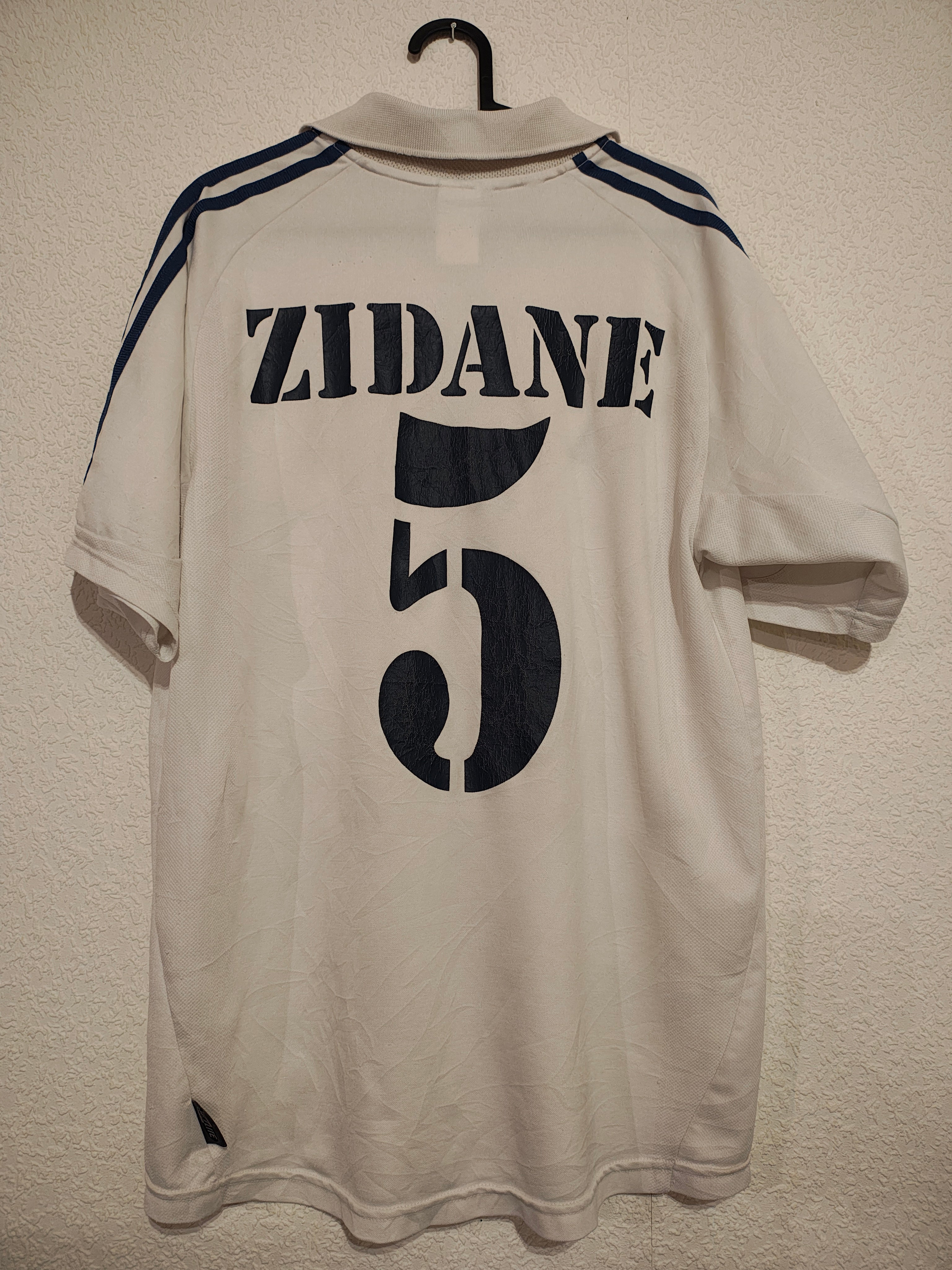 Real Madrid Home - Saison 01/02 - S